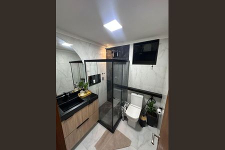 Casa de condomínio à venda com 203m², 2 quartos e 1 vaga Casa de condomínio à venda com 203m², 2 quartos e 1 vagaBanheiro