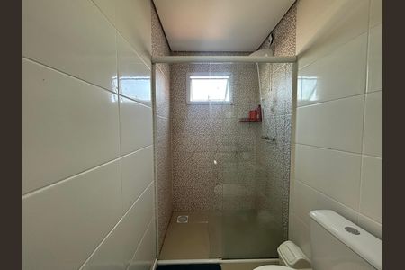 Casa para alugar com 440m², 5 quartos e 4 vagasBanheiro suíte 2