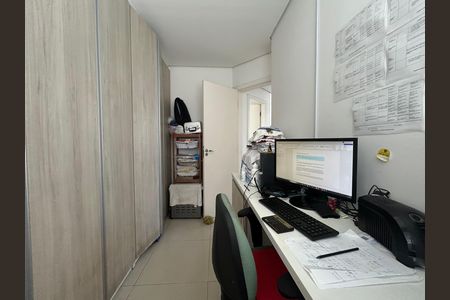 Casa para alugar com 440m², 5 quartos e 4 vagasQuarto 3