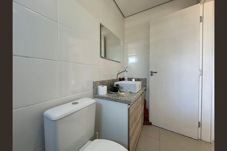 Casa para alugar com 440m², 5 quartos e 4 vagasBanheiro suíte 2
