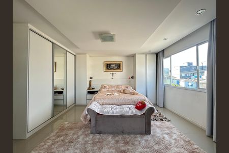 Casa para alugar com 440m², 5 quartos e 4 vagasSuíte 1