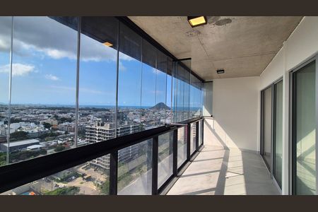 Apartamento para alugar com 84m², 2 quartos e 1 vaga