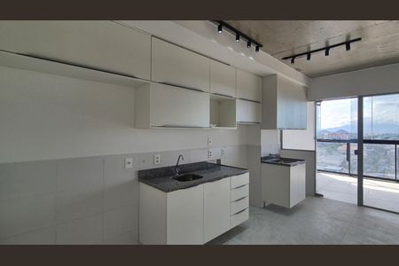 Apartamento para alugar com 84m², 2 quartos e 1 vaga