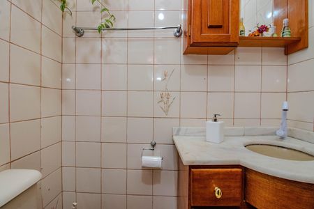Apartamento à venda com 56m², 2 quartos e sem vaga Apartamento à venda com 56m², 2 quartos e sem vagaBanheiro