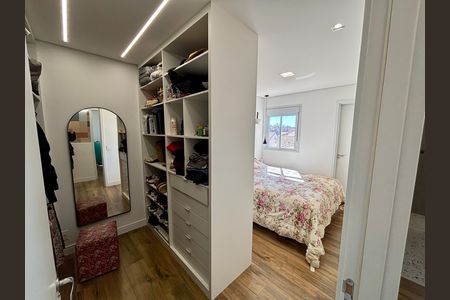 Apartamento à venda com 75m², 3 quartos e 2 vagas Apartamento à venda com 75m², 3 quartos e 2 vagasCloset do quarto 3