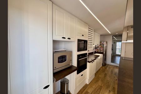 Apartamento à venda com 75m², 3 quartos e 2 vagas Apartamento à venda com 75m², 3 quartos e 2 vagasCozinha - Armários