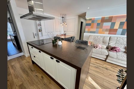 Apartamento à venda com 75m², 3 quartos e 2 vagas Apartamento à venda com 75m², 3 quartos e 2 vagasCozinha - Armários