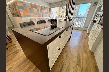 Apartamento à venda com 75m², 3 quartos e 2 vagas Apartamento à venda com 75m², 3 quartos e 2 vagasCozinha - Armários