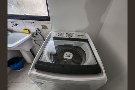 Apartamento para alugar com 100m², 2 quartos e 1 vaga Apartamento para alugar com 100m², 2 quartos e 1 vagaÁrea de Serviço