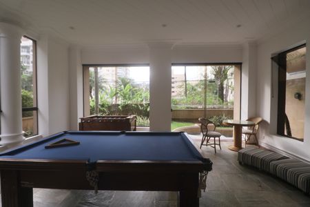 Apartamento para alugar com 450m², 4 quartos e 3 vagas Apartamento para alugar com 450m², 4 quartos e 3 vagasÁrea comum