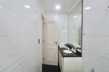Apartamento para alugar com 450m², 4 quartos e 3 vagas Apartamento para alugar com 450m², 4 quartos e 3 vagasBanheiro Suíte 3