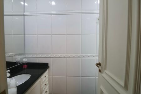 Apartamento para alugar com 450m², 4 quartos e 3 vagas Apartamento para alugar com 450m², 4 quartos e 3 vagasBanheiro Suíte 4