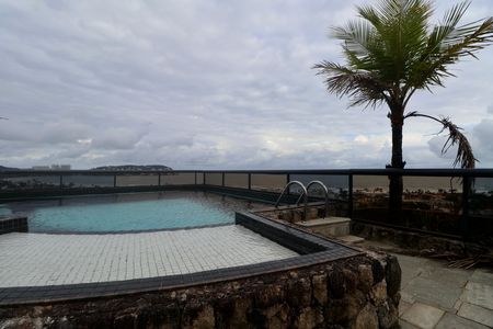 Varanda de apartamento para alugar com 4 quartos, 450m² em Balneario Guarujá, Guarujá