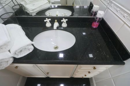 Apartamento para alugar com 450m², 4 quartos e 3 vagas Apartamento para alugar com 450m², 4 quartos e 3 vagasBanheiro Suíte 4