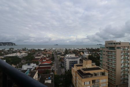 Apartamento para alugar com 450m², 4 quartos e 3 vagas Apartamento para alugar com 450m², 4 quartos e 3 vagasVista