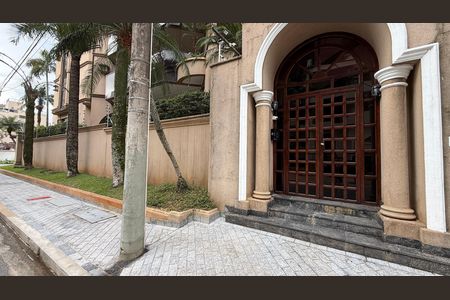 Fachada de apartamento para alugar com 4 quartos, 450m² em Balneario Guarujá, Guarujá