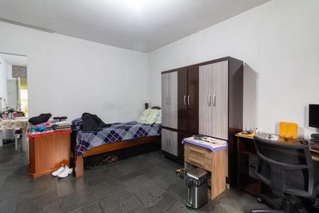 Casa à venda com 267m², 6 quartos e 3 vagas Casa à venda com 267m², 6 quartos e 3 vagasQuarto - Casa 2