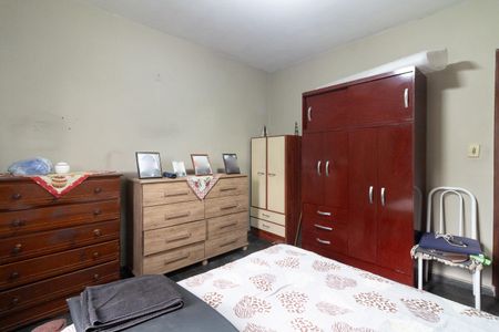 Casa à venda com 267m², 6 quartos e 3 vagas Casa à venda com 267m², 6 quartos e 3 vagasQuarto - Casa 3