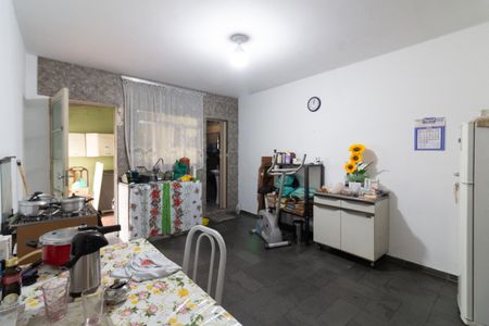 Casa à venda com 267m², 6 quartos e 3 vagas Casa à venda com 267m², 6 quartos e 3 vagasSala/Cozinha - Casa 2