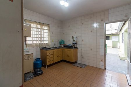 Casa à venda com 267m², 6 quartos e 3 vagas Casa à venda com 267m², 6 quartos e 3 vagasSala/Cozinha - Casa 3