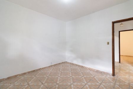 Casa à venda com 267m², 6 quartos e 3 vagas Casa à venda com 267m², 6 quartos e 3 vagasQuarto 1 - Casa 1