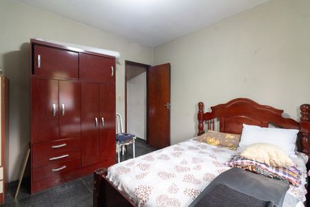 Casa à venda com 267m², 6 quartos e 3 vagas Casa à venda com 267m², 6 quartos e 3 vagasQuarto - Casa 3