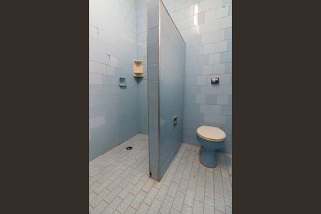 Casa à venda com 267m², 6 quartos e 3 vagas Casa à venda com 267m², 6 quartos e 3 vagasBanheiro - Casa 1