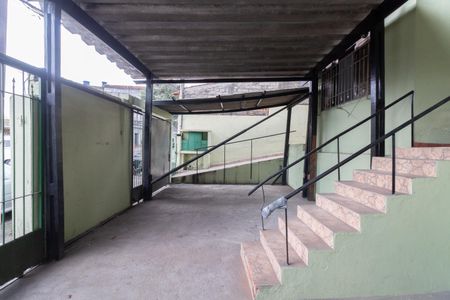 Casa à venda com 267m², 6 quartos e 3 vagas Casa à venda com 267m², 6 quartos e 3 vagasGaragem