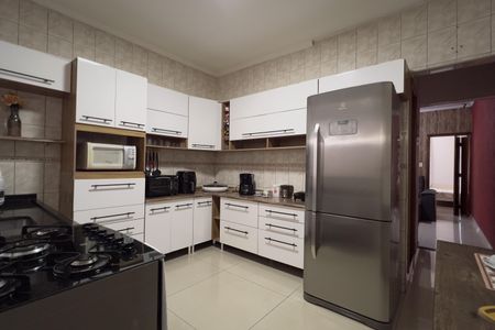 Casa para alugar com 60m², 1 quarto e sem vagaCozinha e Área de Serviço