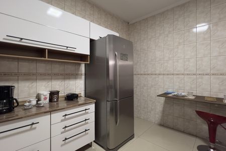 Casa para alugar com 60m², 1 quarto e sem vagaCozinha e Área de Serviço
