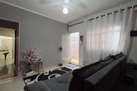 Casa para alugar com 60m², 1 quarto e sem vagaSala