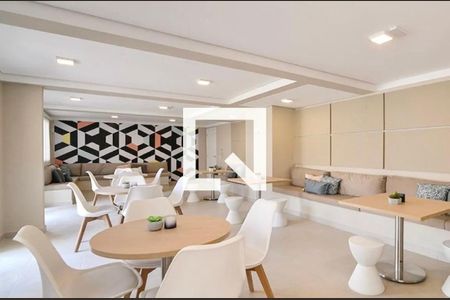 Apartamento para alugar com 38m², 1 quarto e sem vaga Apartamento para alugar com 38m², 1 quarto e sem vagaÁrea comum - Salão de festas
