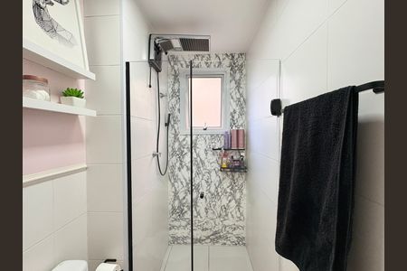 Banheiro  de apartamento para alugar com 1 quarto, 38m² em Vila Palmeiras, São Paulo