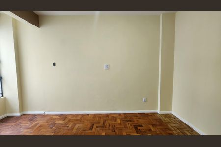 Apartamento para alugar com 155m², 3 quartos e 1 vaga Apartamento para alugar com 155m², 3 quartos e 1 vagaQuarto 1