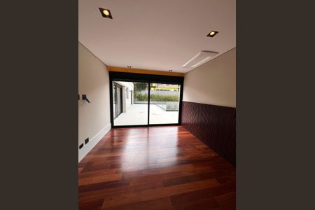 Suíte de casa de condomínio à venda com 5 quartos, 510m² em Alphaville Residencial Um, Barueri