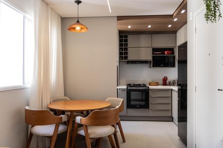 Sala de apartamento à venda com 2 quartos, 48m² em Palmeiras, Belo Horizonte