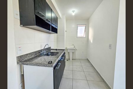 Apartamento para alugar com 37m², 2 quartos e sem vaga