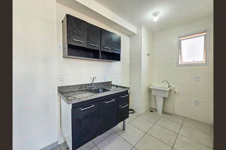 Apartamento para alugar com 37m², 2 quartos e sem vaga
