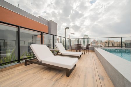Apartamento à venda com 38m², 2 quartos e sem vagaÁrea comum - Piscina