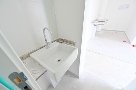 Apartamento à venda com 37m², 2 quartos e sem vagaBanheiro Social