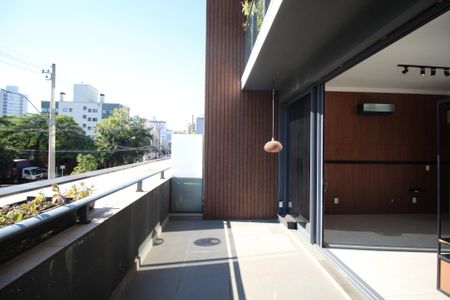 Sacada de apartamento para alugar com 0 quarto, 50m² em Petrópolis, Porto Alegre