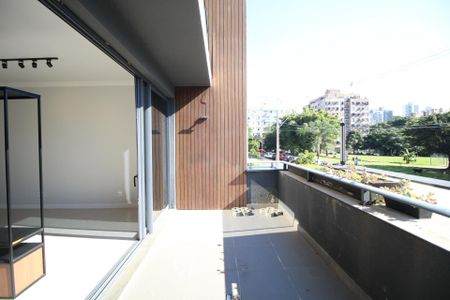 Sacada de apartamento para alugar com 0 quarto, 50m² em Petrópolis, Porto Alegre