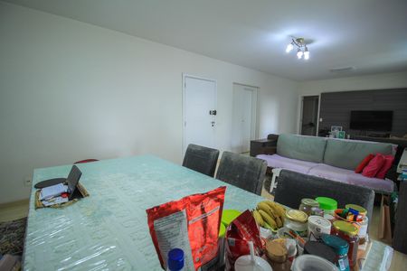 Apartamento à venda com 206m², 4 quartos e 3 vagas
