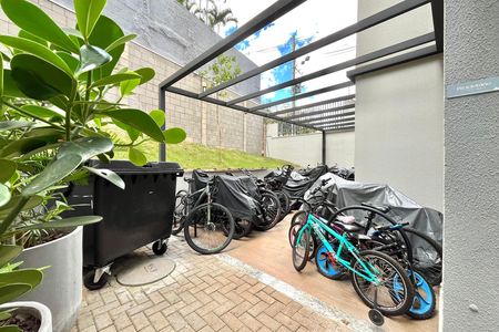 Apartamento para alugar com 27m², 1 quarto e sem vaga Apartamento para alugar com 27m², 1 quarto e sem vagaÁrea comum - Bicicletário