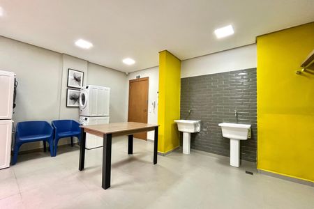 Apartamento para alugar com 27m², 1 quarto e sem vaga Apartamento para alugar com 27m², 1 quarto e sem vagaÁrea comum - Lavanderia
