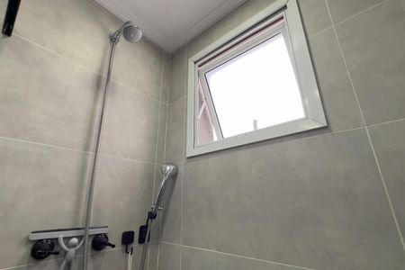 Apartamento à venda com 47m², 2 quartos e 1 vaga Apartamento à venda com 47m², 2 quartos e 1 vagaBanheiro