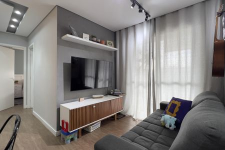Sala de apartamento à venda com 2 quartos, 47m² em Vila Galvão, Guarulhos