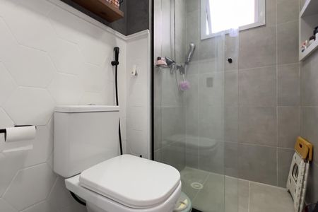 Apartamento à venda com 47m², 2 quartos e 1 vaga Apartamento à venda com 47m², 2 quartos e 1 vagaBanheiro