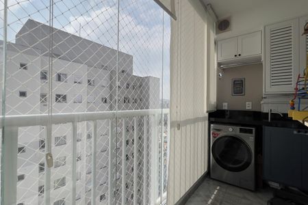 Apartamento à venda com 47m², 2 quartos e 1 vaga Apartamento à venda com 47m², 2 quartos e 1 vagaVaranda da Sala