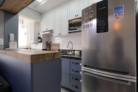Apartamento à venda com 47m², 2 quartos e 1 vaga Apartamento à venda com 47m², 2 quartos e 1 vagaCozinha e Área de Serviço